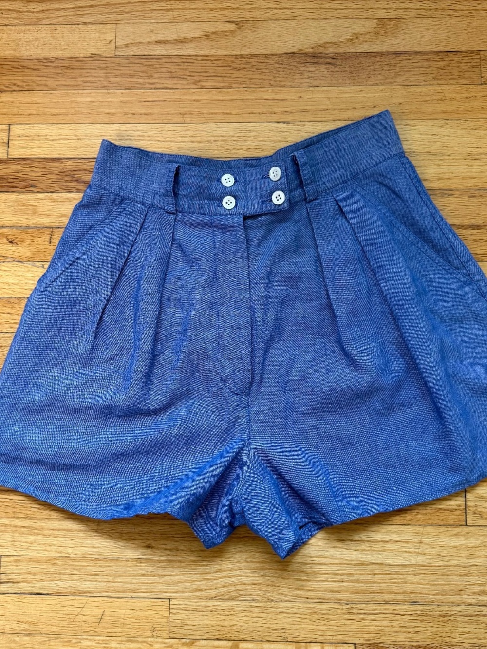 Vintage 90s Chambray Blue High-Waisted Pleated Shorts| Retro Sailor  Cottagecore